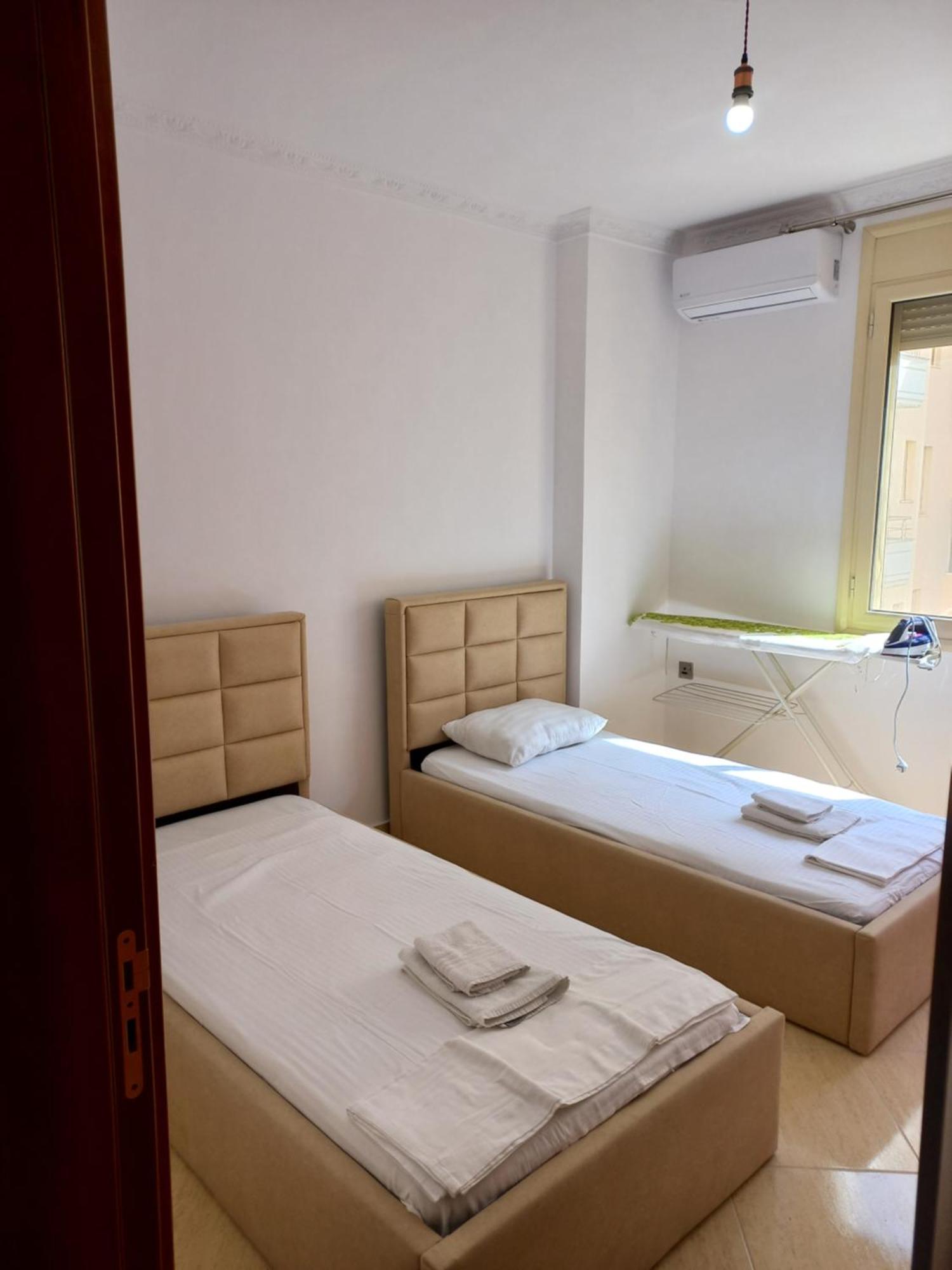 Lungomare Apartament Sea View Vlorë エクステリア 写真